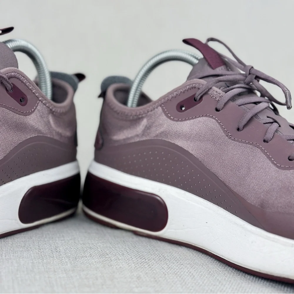 Nike Air Max Dia Women's Shoes Size 8 Color: Plum Eclipse/Black - Picture 7 of 13